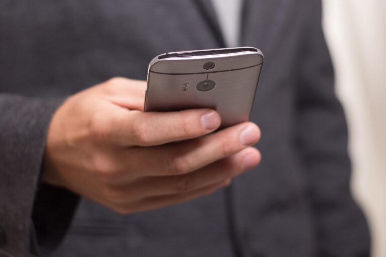 Cartão de Cidadão no telemóvel já pode substituir documento físico