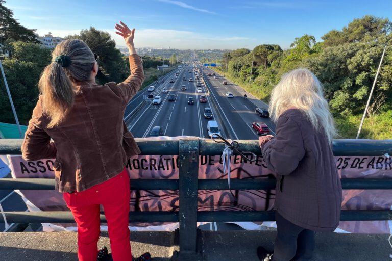 Novo buzinão na ponte contra aumento dos combustíveis