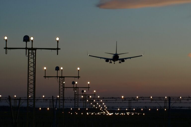 Governo vai proibir voos noturnos em Lisboa
